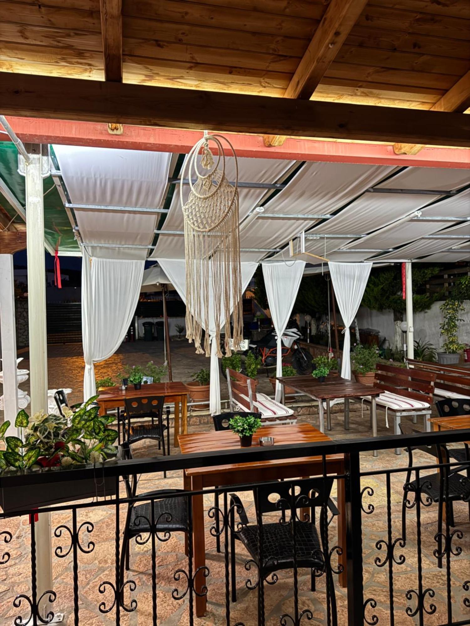 Cozy Veranda Kristian - Free Parking Ksamil Exteriér fotografie